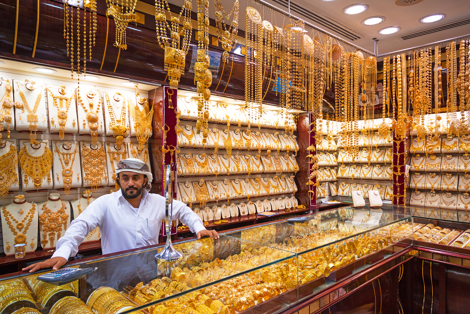 Где В Дубае Купить Золото Дешево
